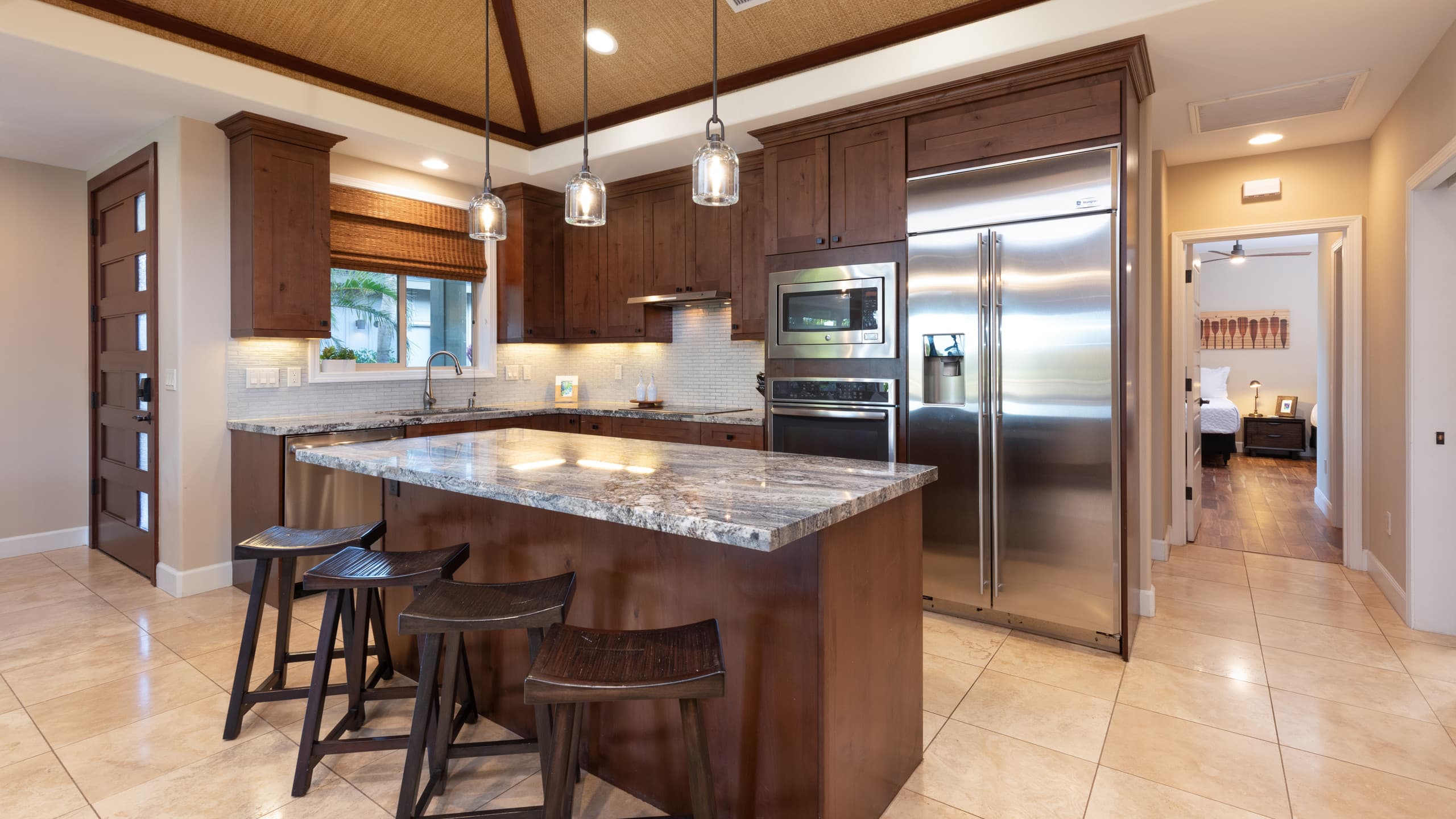Home in Waimea · ★4.93 · 3 bedrooms · 6 beds · 2.5 private baths - Image 4