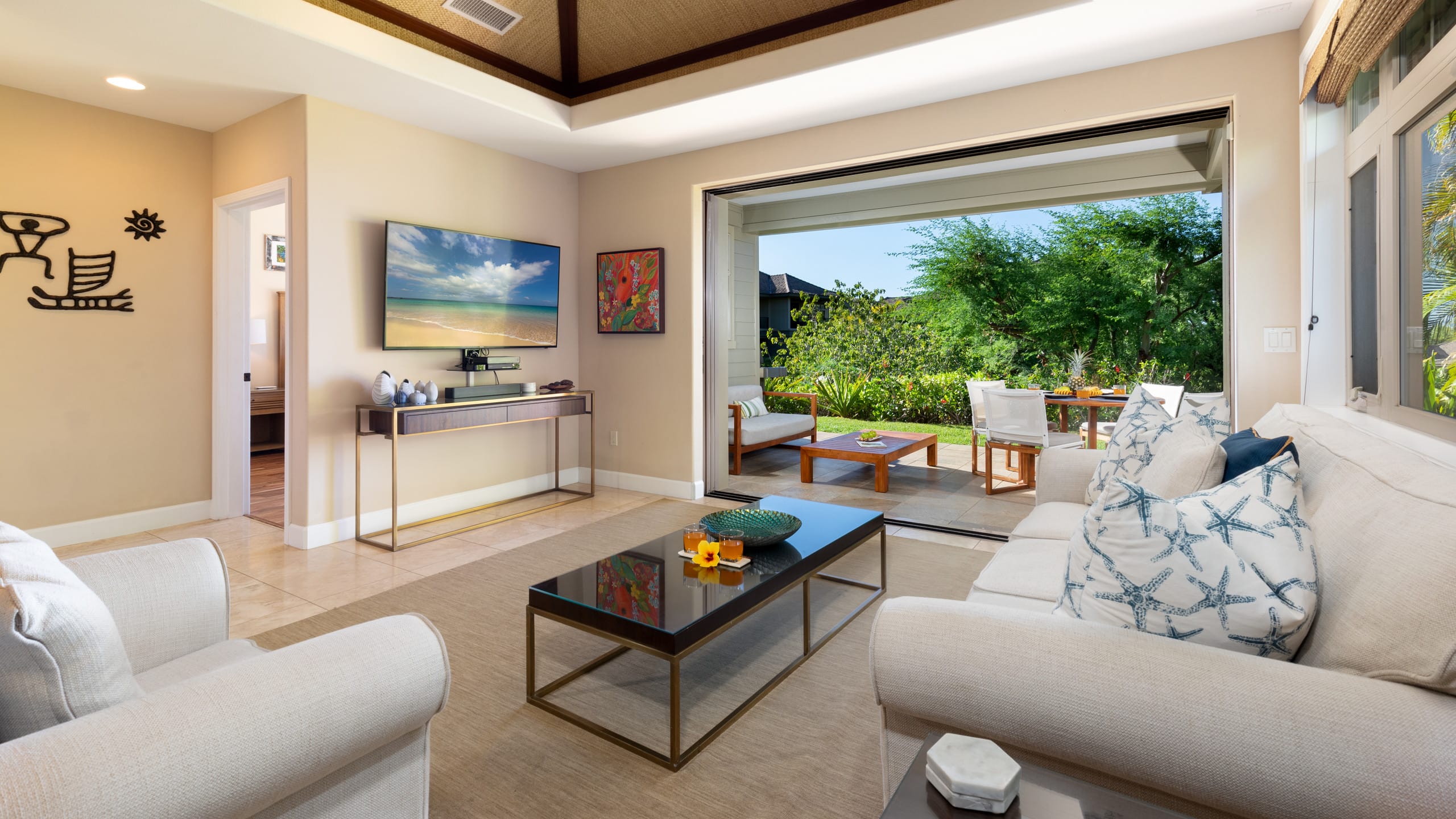 Home in Waimea · ★4.93 · 3 bedrooms · 6 beds · 2.5 private baths - Image 1