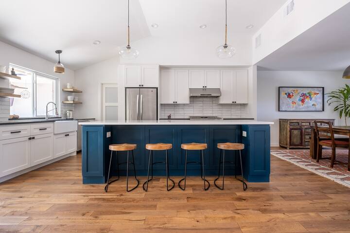 Barton Hills Oasis, F1, ACL. Pool coming fall ’25!