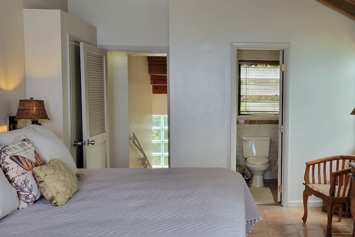 חדר השינה במגדל וילה אפר קינג