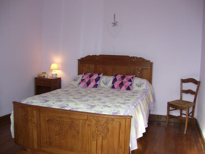 Retro, romantična soba po volji. 