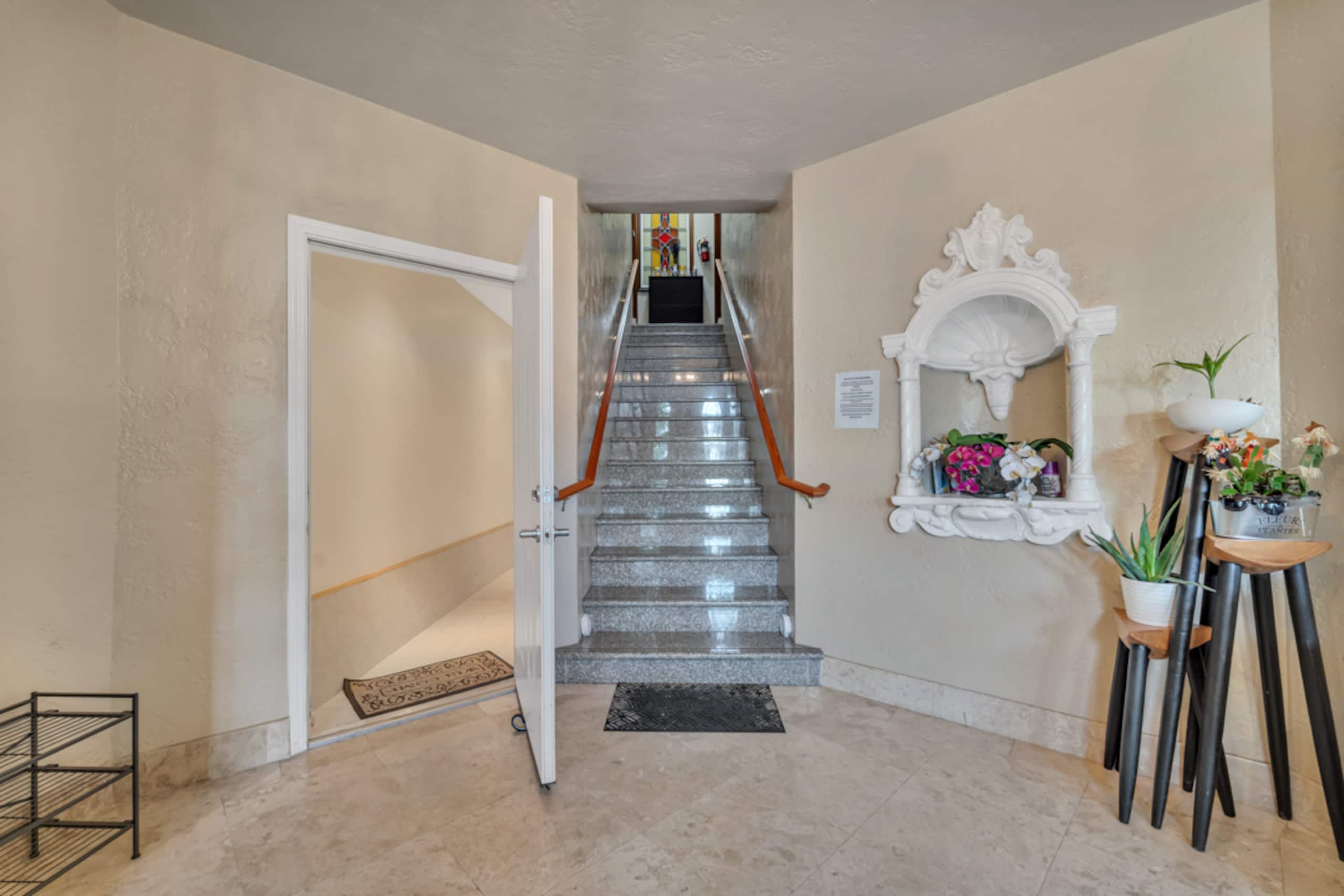 Home in San Francisco · ★4.82 · 1 bedroom · 1 bed · 1 bath - Image 18