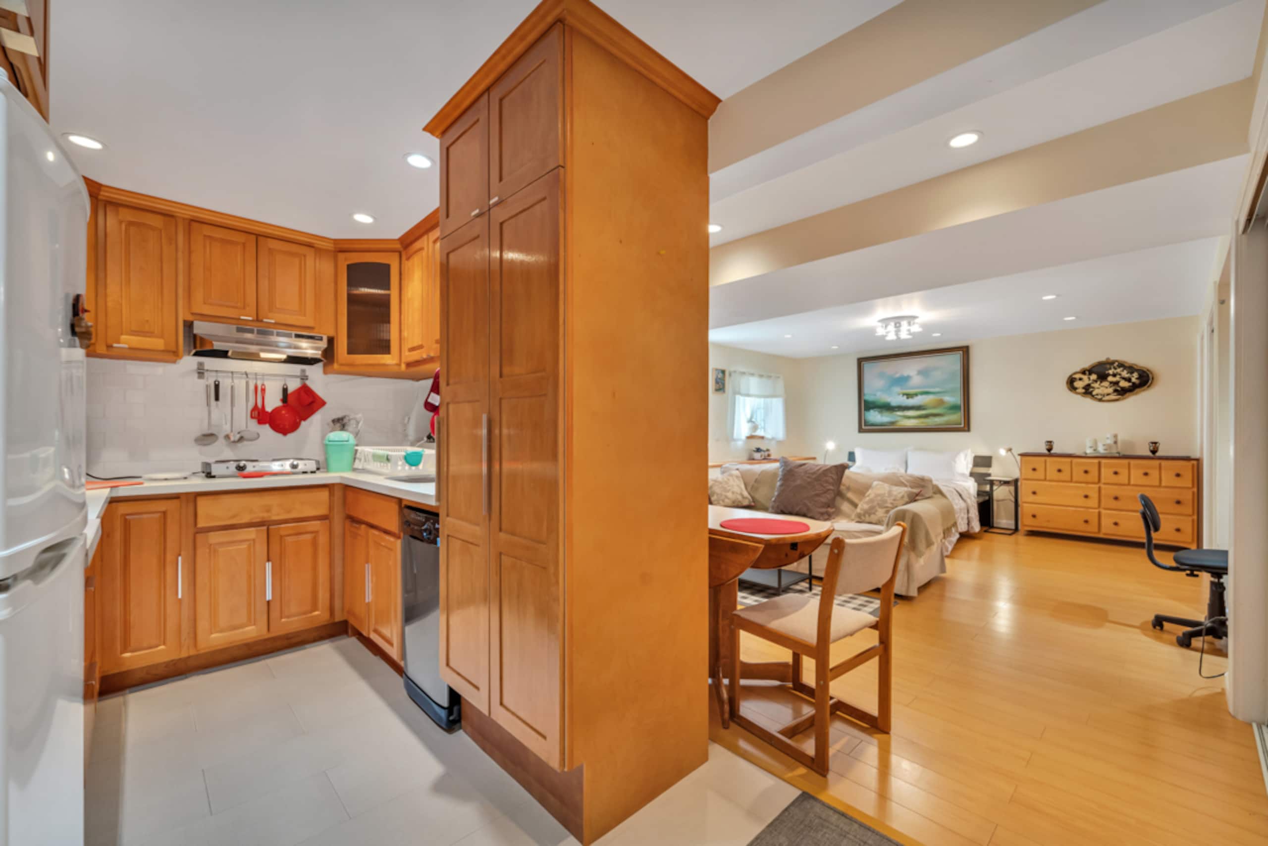 Home in San Francisco · ★4.82 · 1 bedroom · 1 bed · 1 bath - Image 7