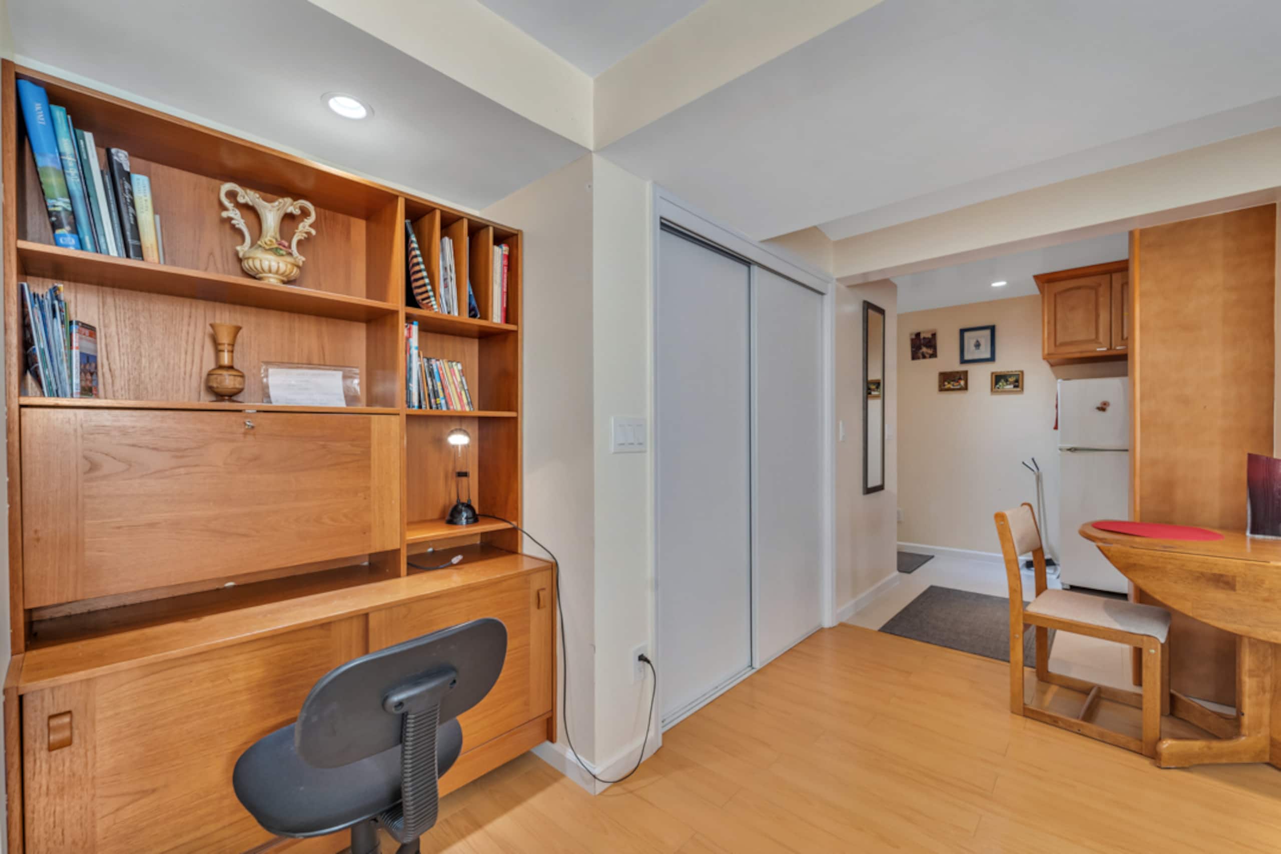 Home in San Francisco · ★4.82 · 1 bedroom · 1 bed · 1 bath - Image 9