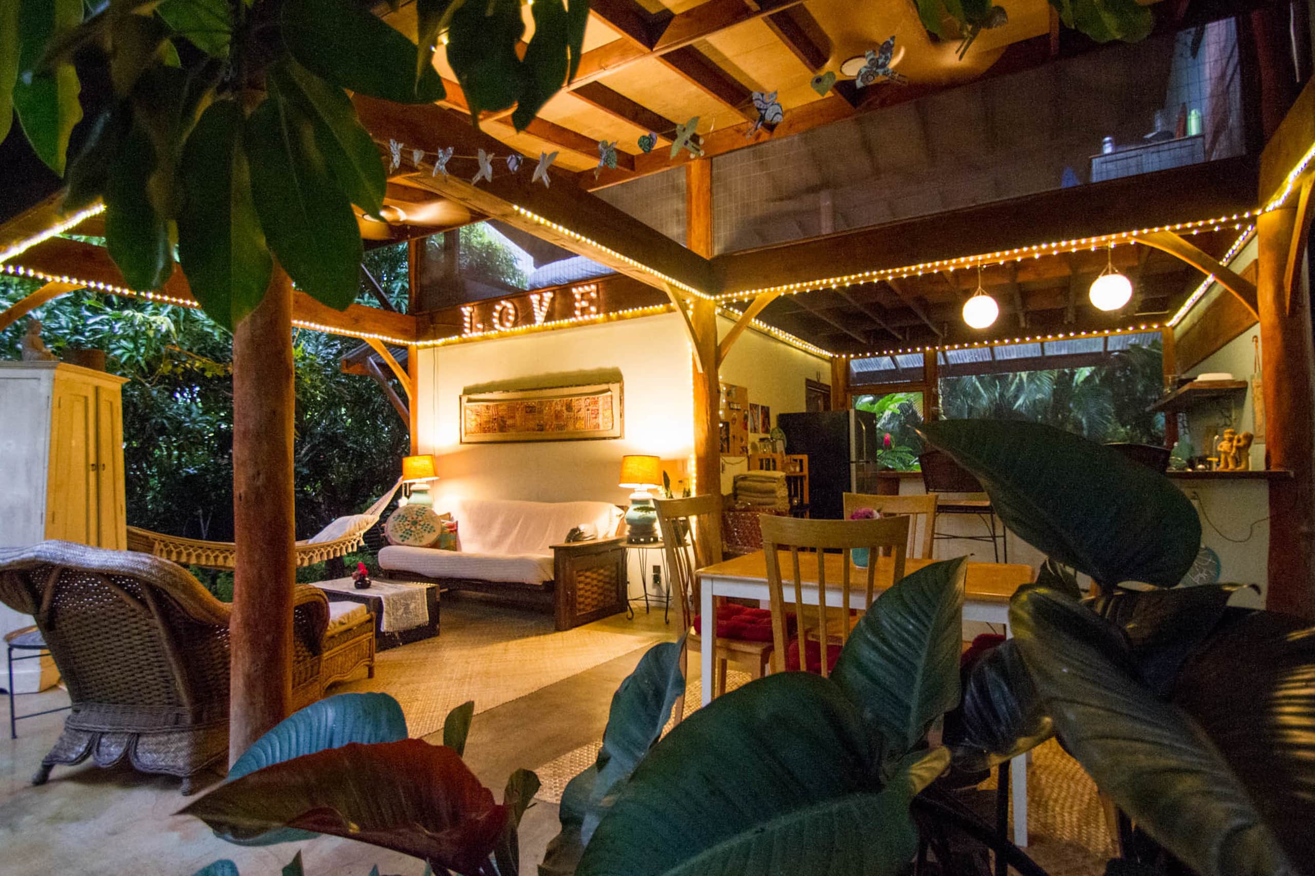 Enchanting Eco-Hideaway: Bohemian Retreat - Image 1