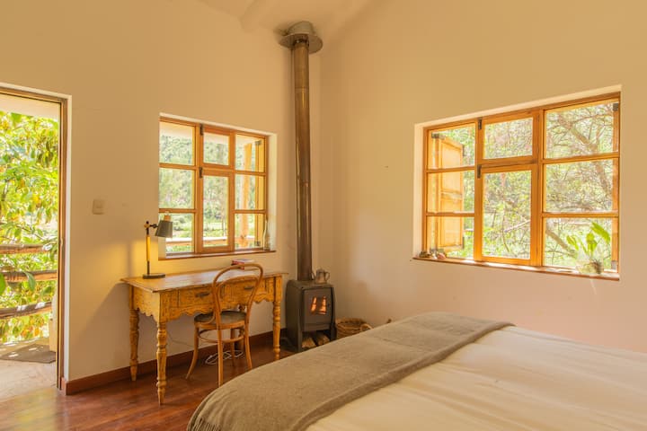 საძინებელი 1