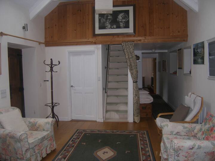 A Converted Welsh Milking Shed (Y Beudy) - Aberporth