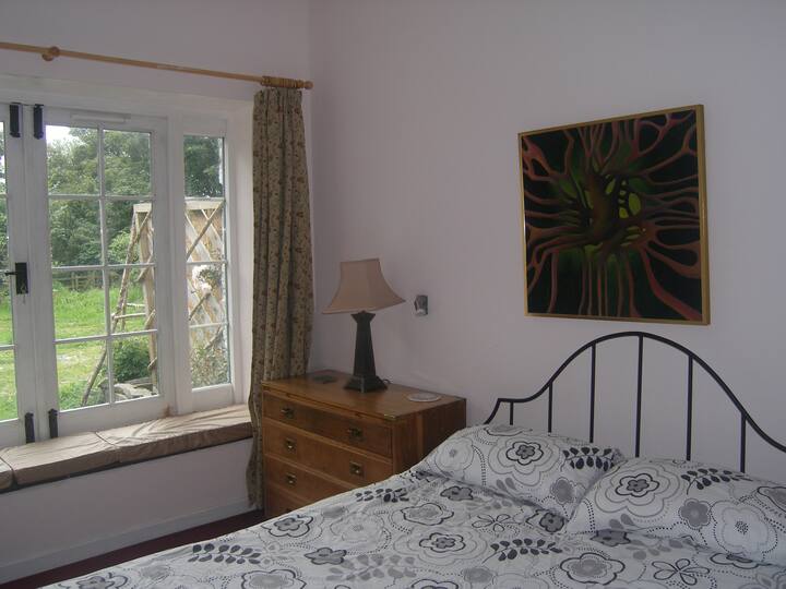 Downstairs Bedroom with Kingsized Bed