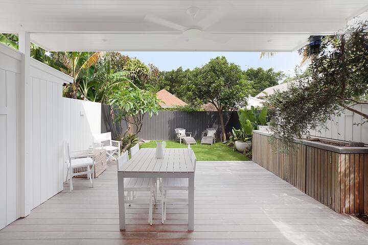Luxury Beach Villa in Bondi Beach. Chambers Ave gallery image 4