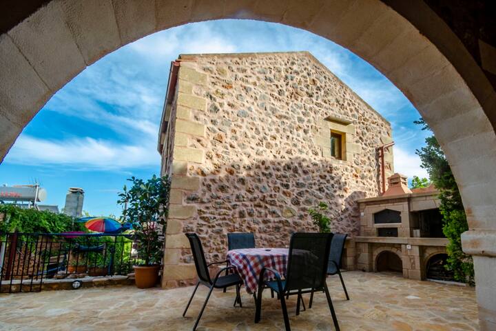 Big villas complex 20 sleeps * 3 Private pools gallery image 5