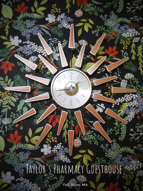 Taylor's Pharmacy Guesthouse