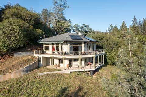 Sutter Creek Home with Sunset View