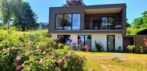 Vacation home by the lake in Ostholstein, Eutin