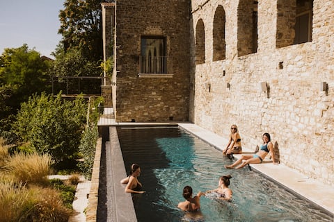 Historic Villa with Infinity Pool in Motovun