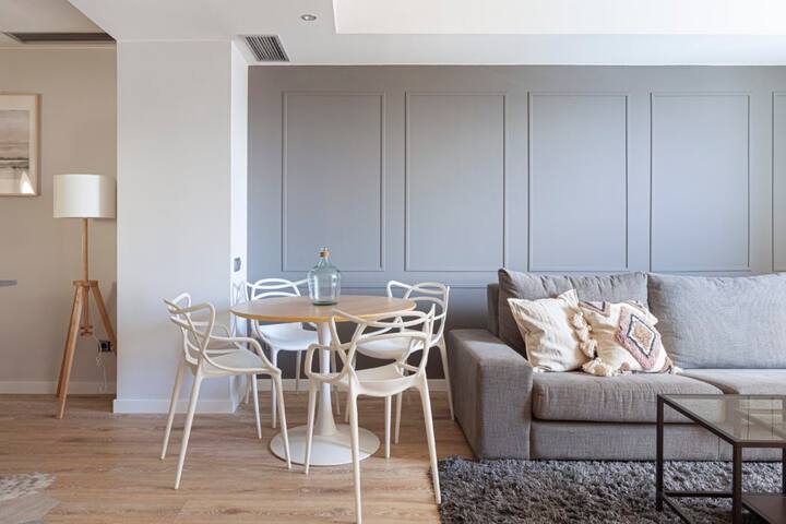 Three bedroom apartment Ronda Sant Pere YouStylish gallery image 2