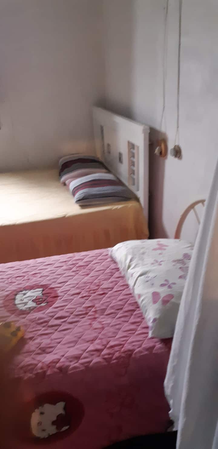 Спална соба 5 - брачен и единечен кревет