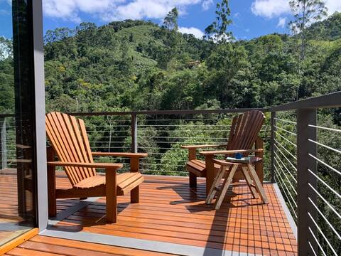 Modern Mountain Sitio - SFX