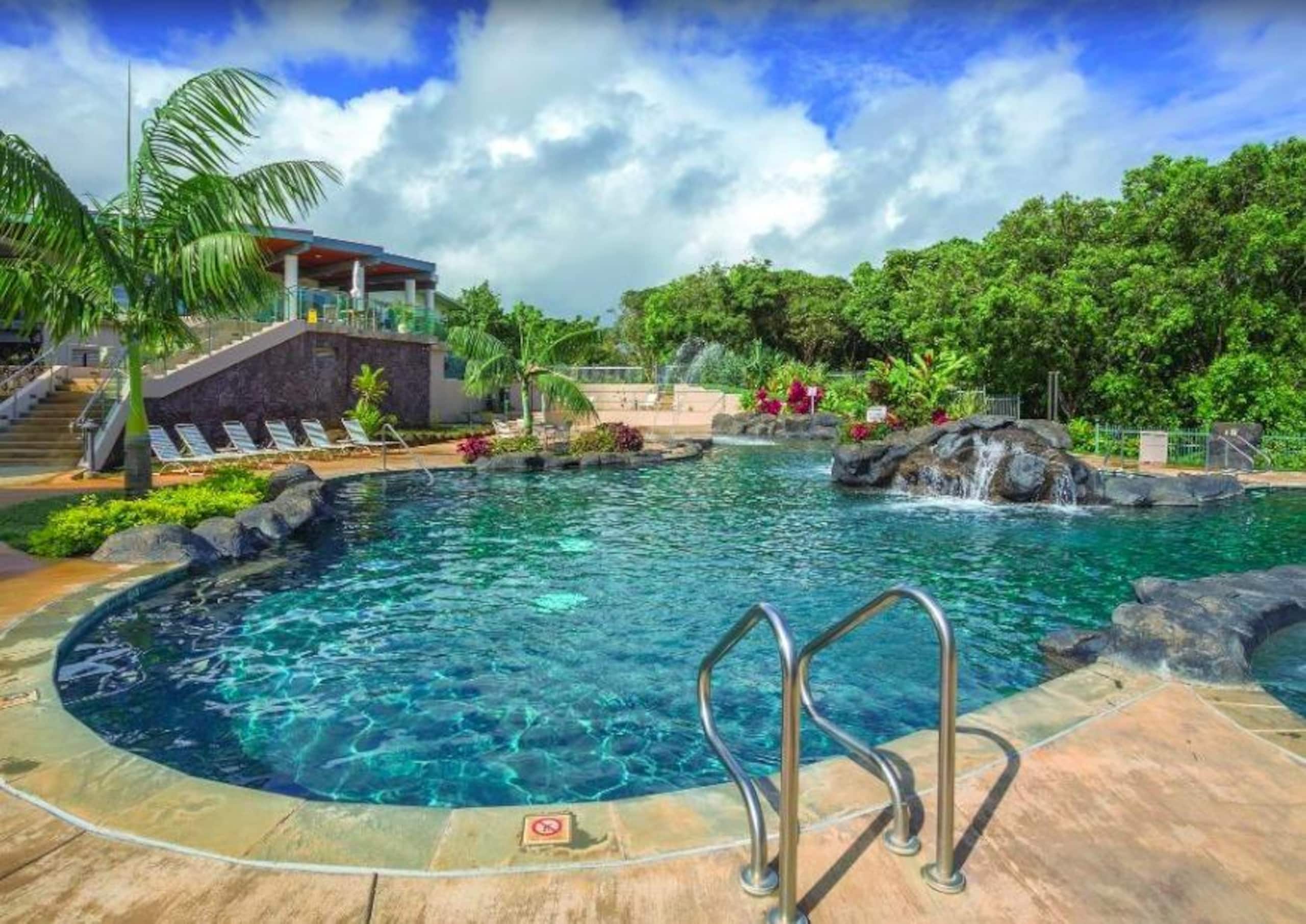 Villa in Princeville · ★5.0 · 2 bedrooms · 3 beds · 2 private baths - Image 12