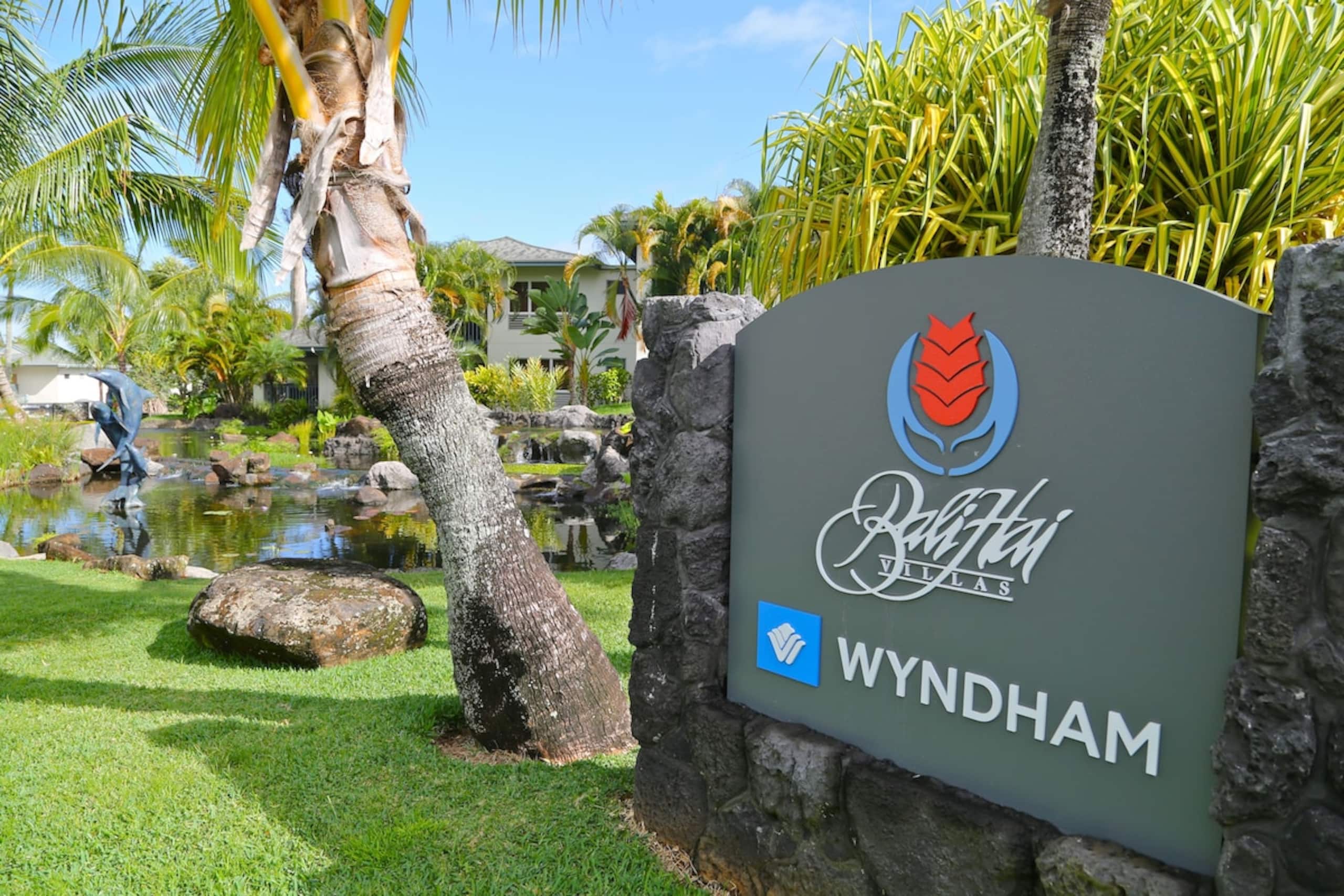 Villa in Princeville · ★5.0 · 2 bedrooms · 3 beds · 2 private baths - Image 2