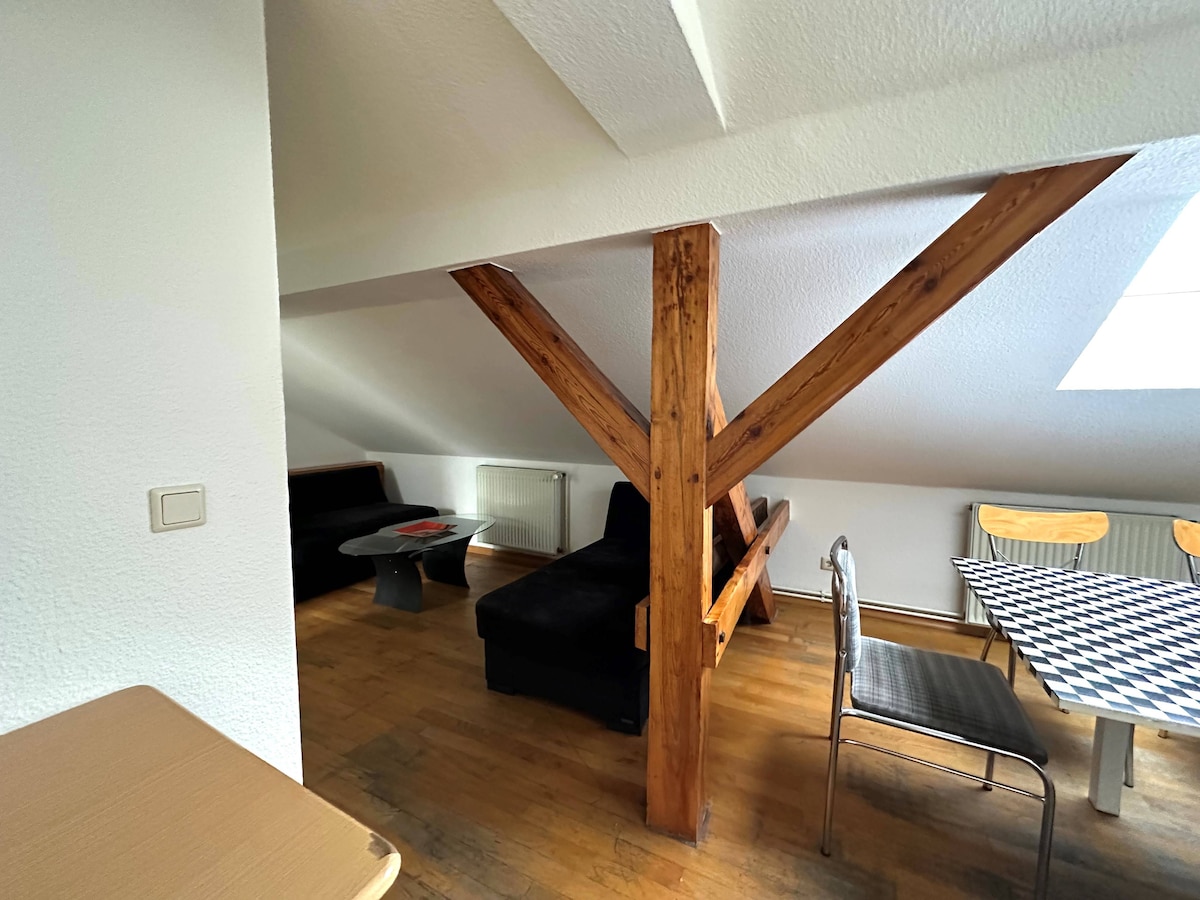 Top Airbnb: 3-bedroom apartment near Potsdamerplatz in Tiergarten