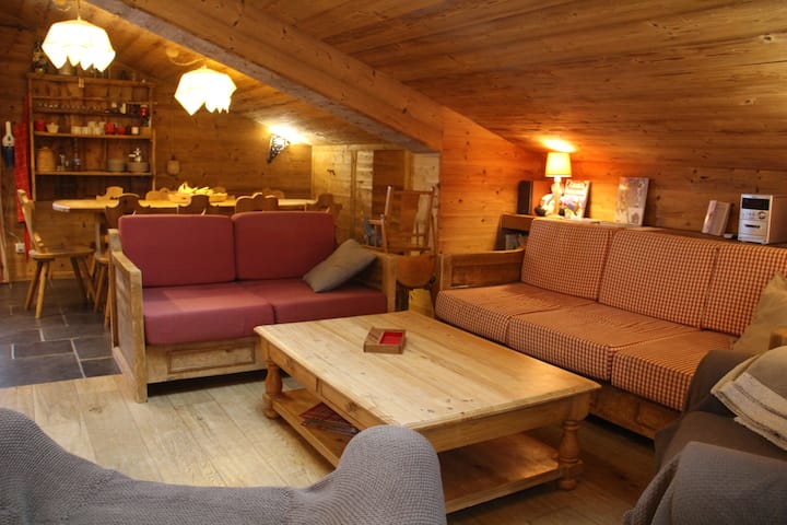 Grand Chalet Familial En Bord De Piste - Les Avanchers-Valmorel