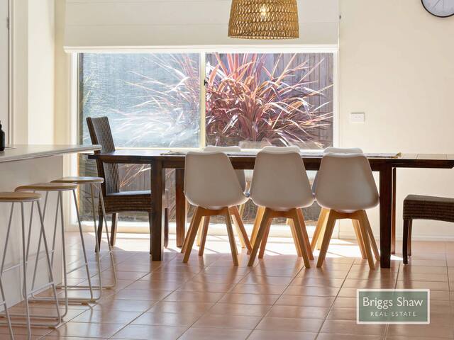 BLAIRGOWRIE TOPAZ..Great for large families. gallery image 2