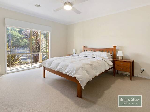 BLAIRGOWRIE TOPAZ..Great for large families. gallery image 4