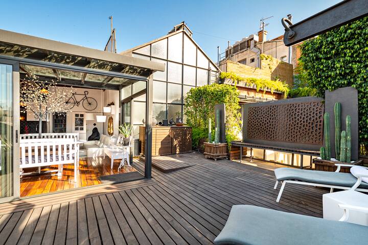 Unique Penthouse 1 with terrace gallery image 2