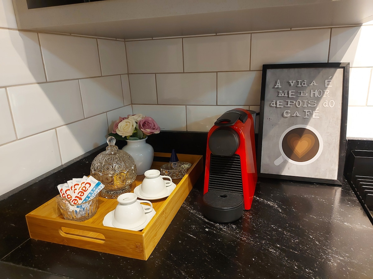 Top Airbnb: Loft in Vilas do Atlântico near the beach em Lauro De Freitas