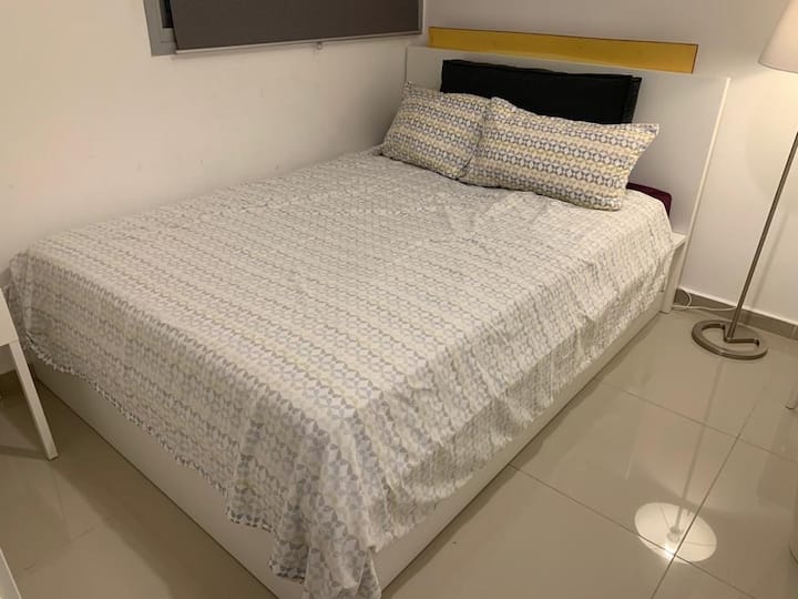 ห้องนอนเตียงใหญ่ห้องที่ 3