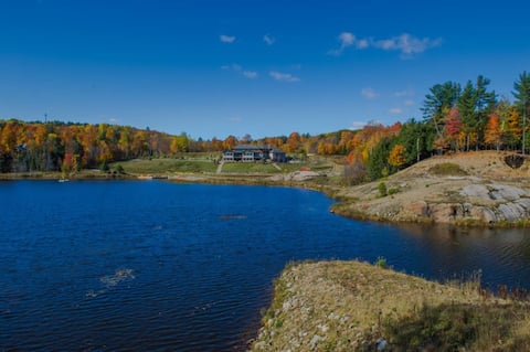 8 Bedroom Luxury Cottage- Muskoka