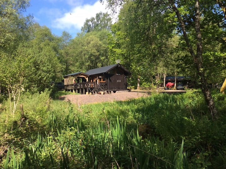Seil Cabin, With Stunning Loch Views & Hot Tub - Loch Awe
