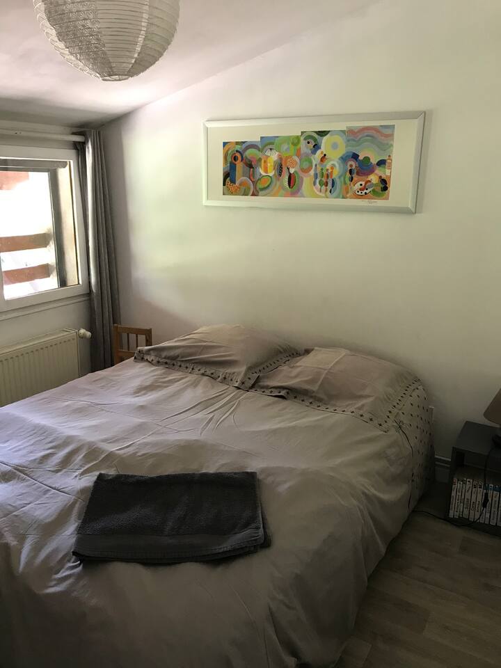 dormitorio 2: cama 140 , vista al patio