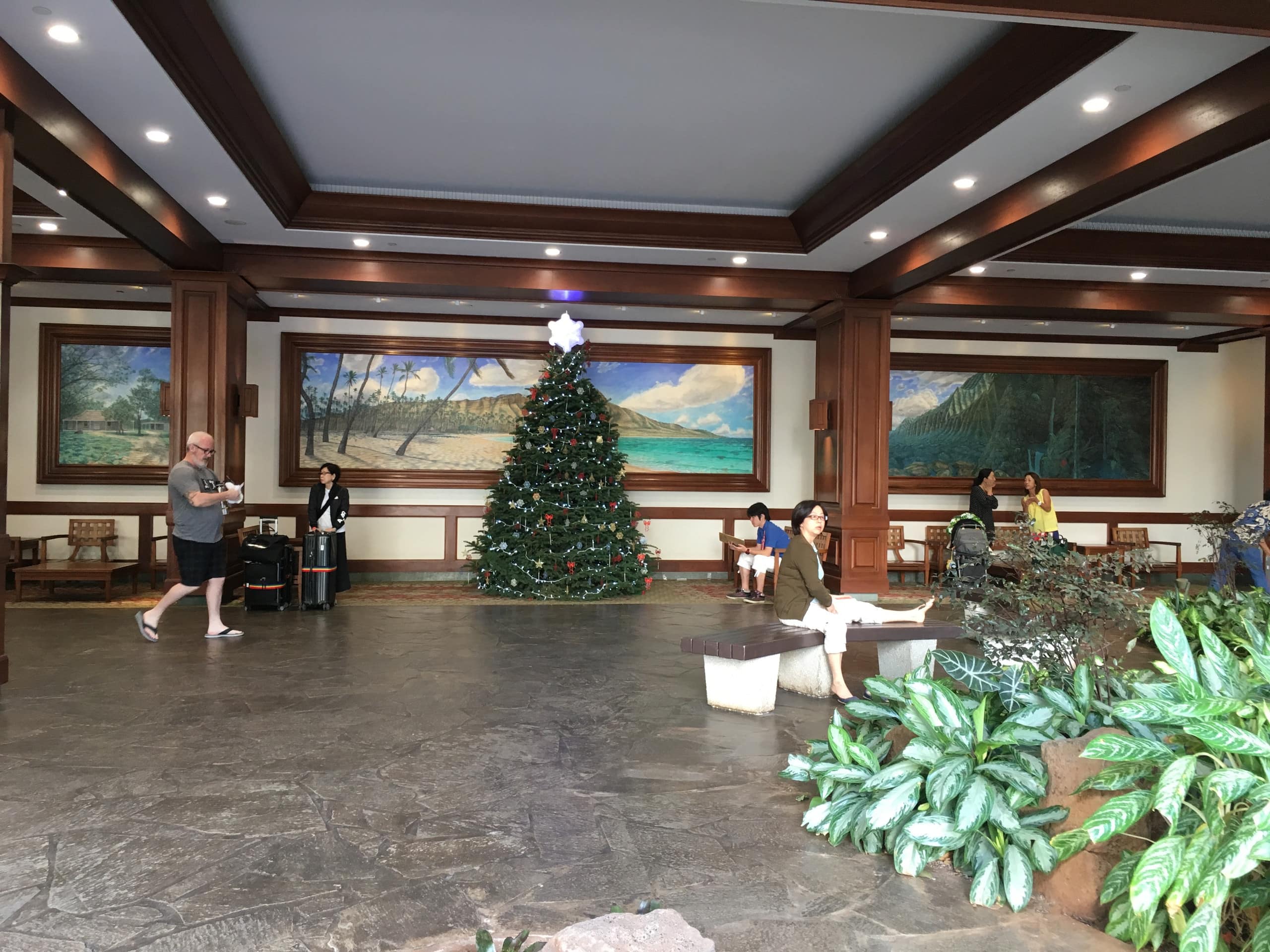 Hokusai Suite/Free Parking/WIFI/1 block to beach - Image 43