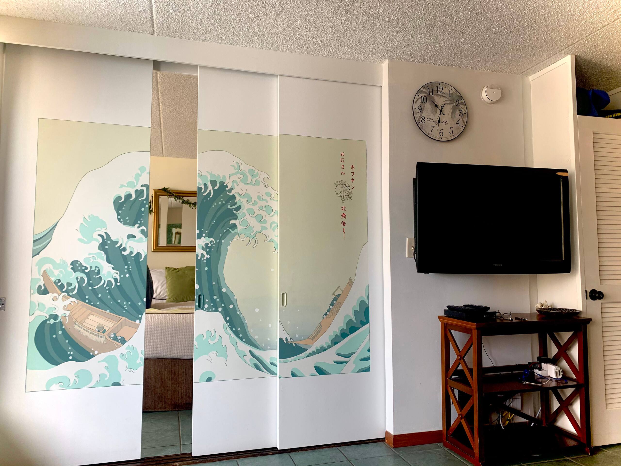Hokusai Suite/Free Parking/WIFI/1 block to beach - Image 3