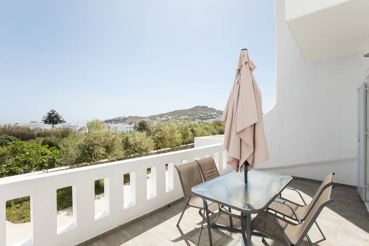 Luxury Apartment in Ornos Beach gallery image 4