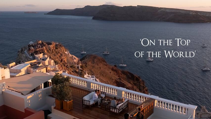 Oia Mansion – 4 Bedroom Villa with Jacuzzi