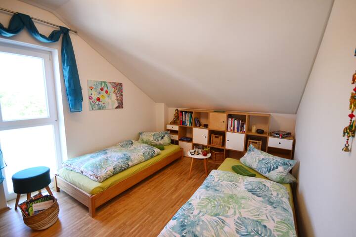 Room Buddha - Sleeping for 1-2 people, depending on the occupancy request of the apartment. 