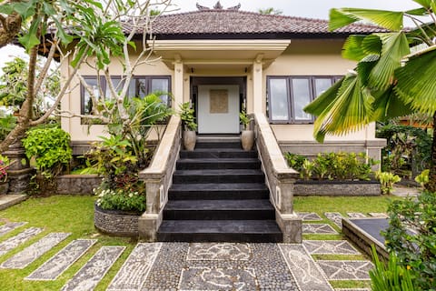 Villa Gede Private Guest House