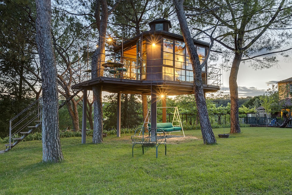 A glass treehouse in an olive grove, Florence, Tuscany, Italy, photo 7 of 10