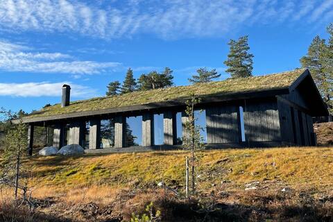 Cabin on Oslo's nearest high mountain