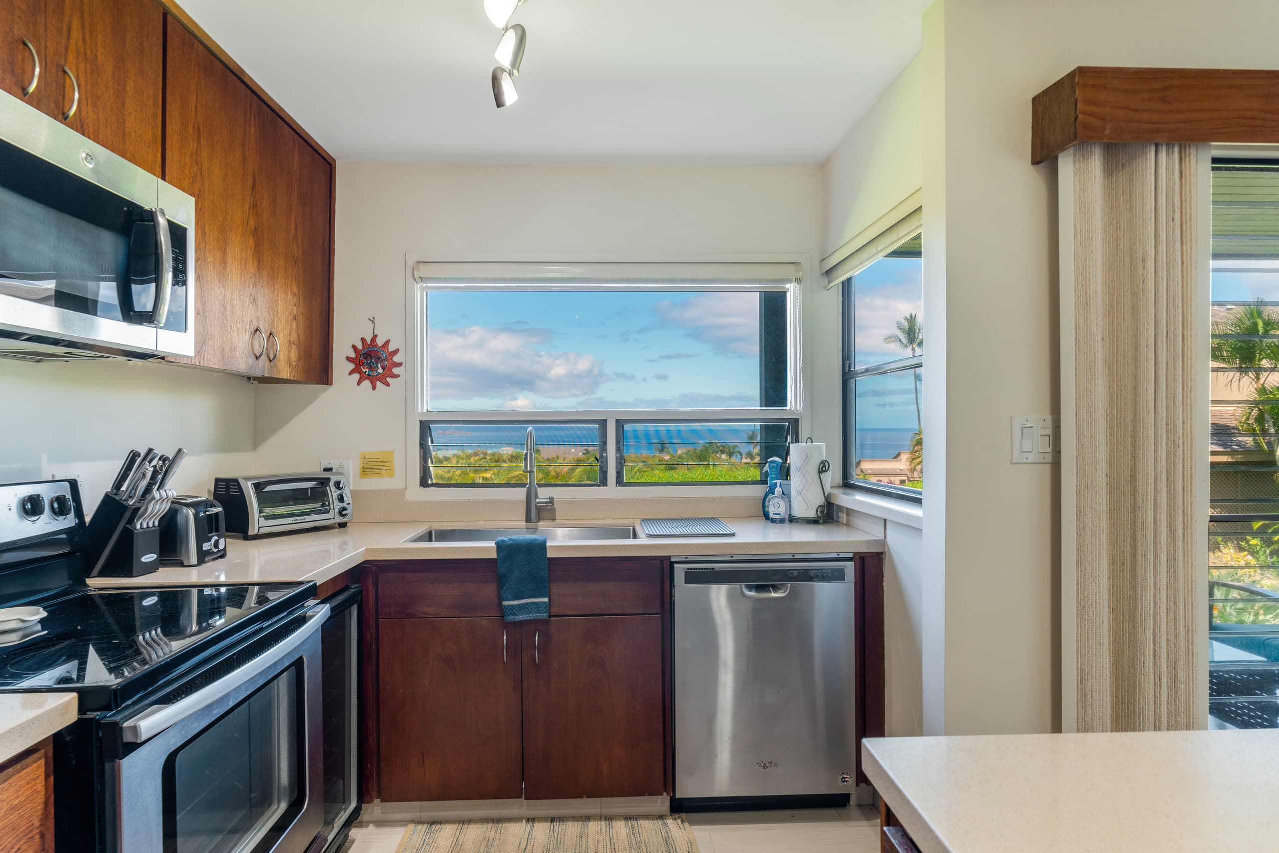 Condo in Wailea · ★5.0 · 1 bedroom · 1 bed · 2 baths - Image 11