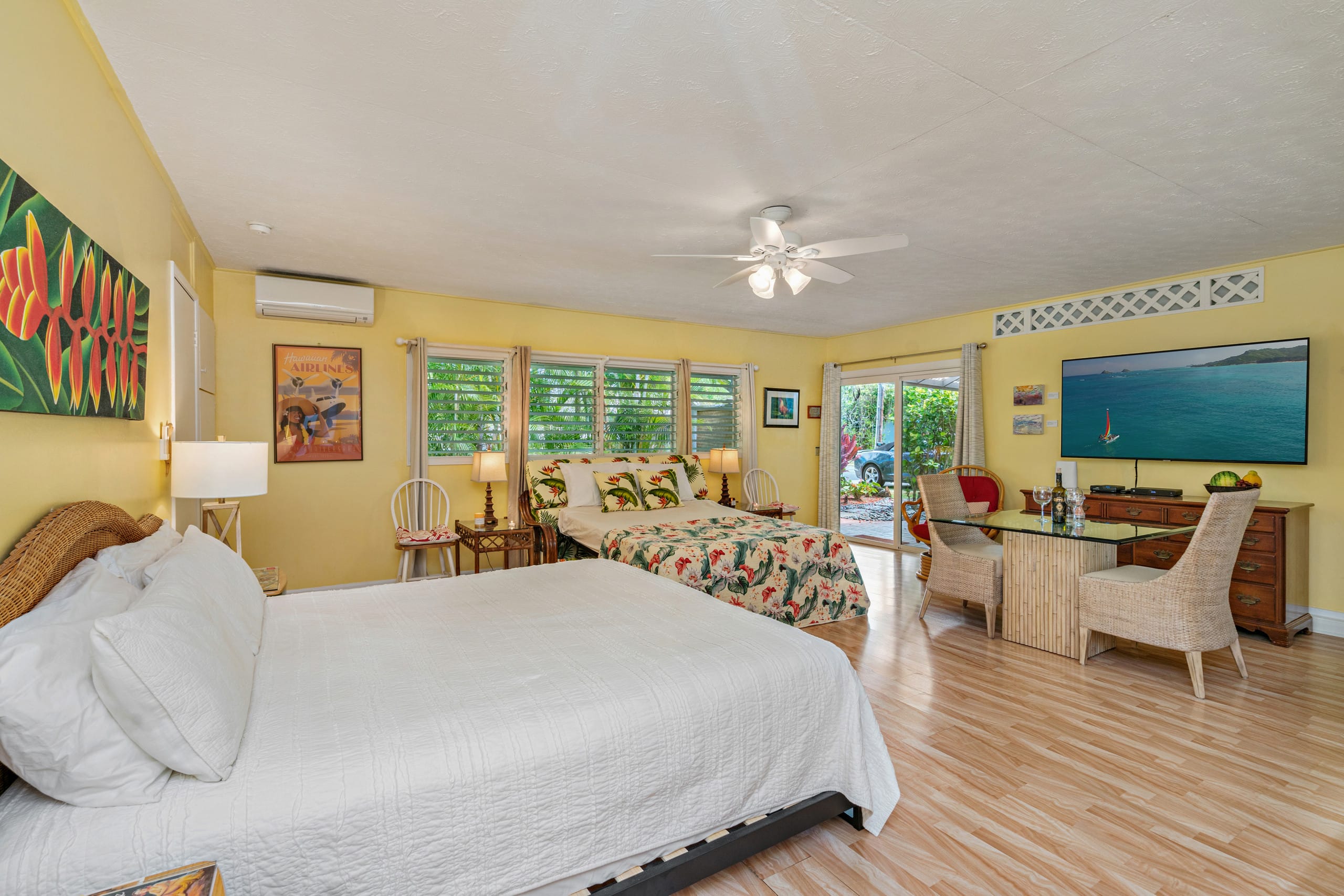 Kailua Pineapple Studio. Walk to Beach! PERMITTED - Image 8