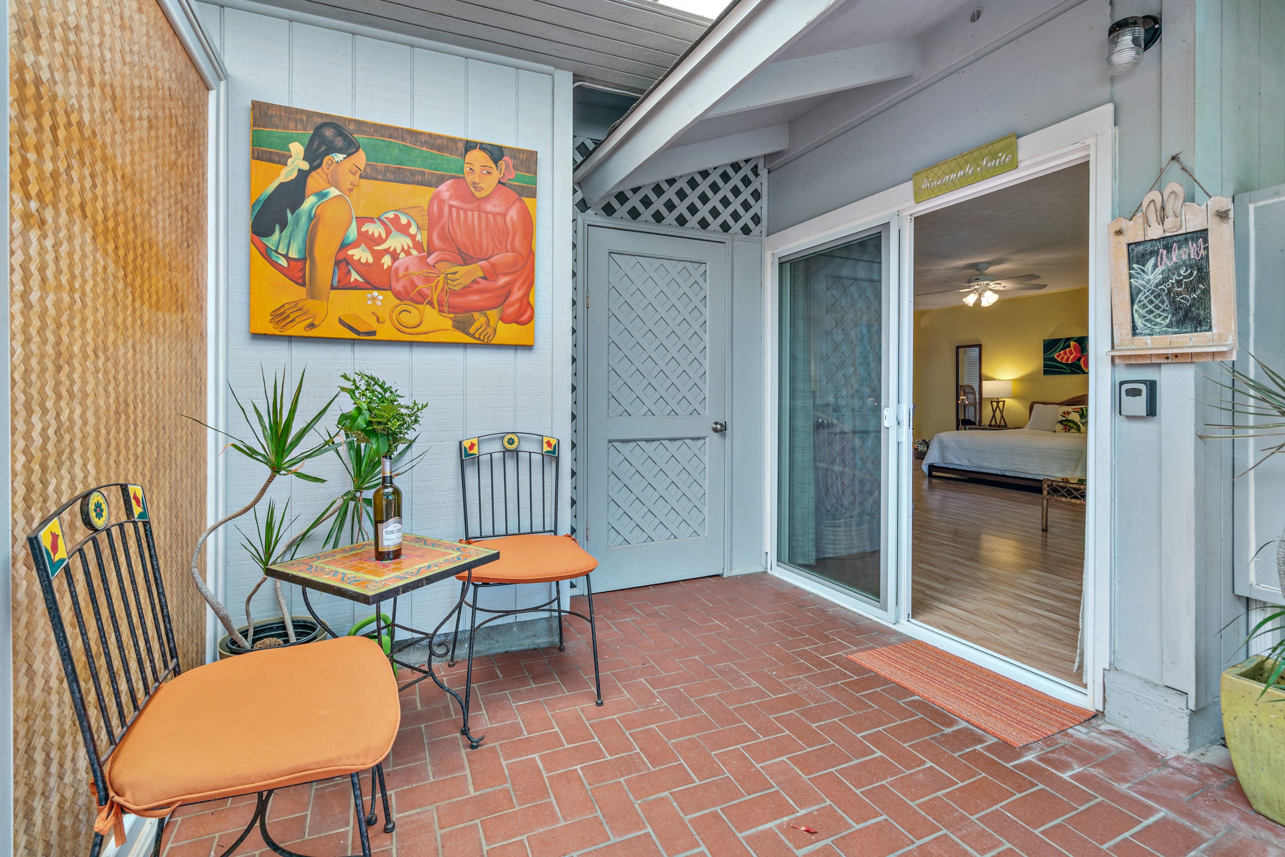 Kailua Pineapple Studio. Walk to Beach! PERMITTED - Image 15