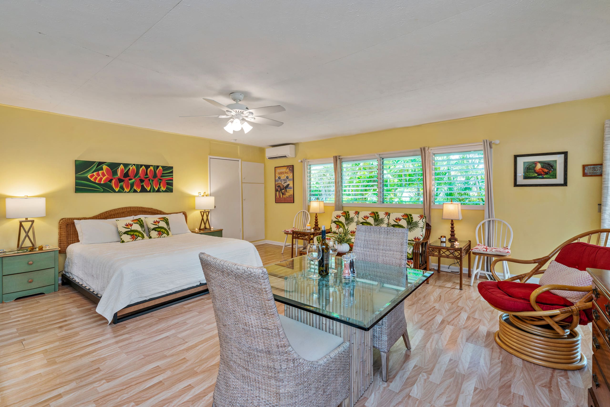 Kailua Pineapple Studio. Walk to Beach! PERMITTED - Image 6