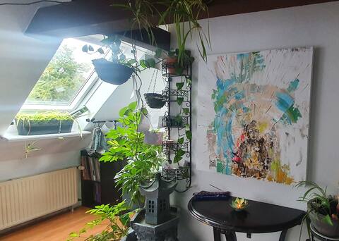 Successful Airbnb property: Cozy apartment above the rooftops of the Schanze in Sternschanze