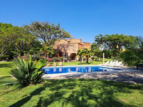 Villa Los Flamboyanes. Cuernavaca/Morelos