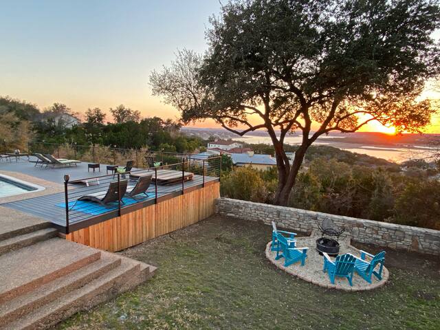 “King Of The Hill”- sunset views on Lake Travis gallery image 4