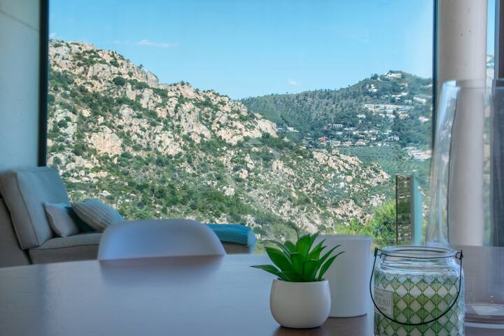 VILLA CRISTAL- Modern, with sea views and pool gallery image 4