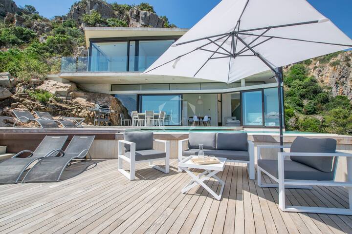 VILLA CRISTAL- Modern, with sea views and pool gallery image 2